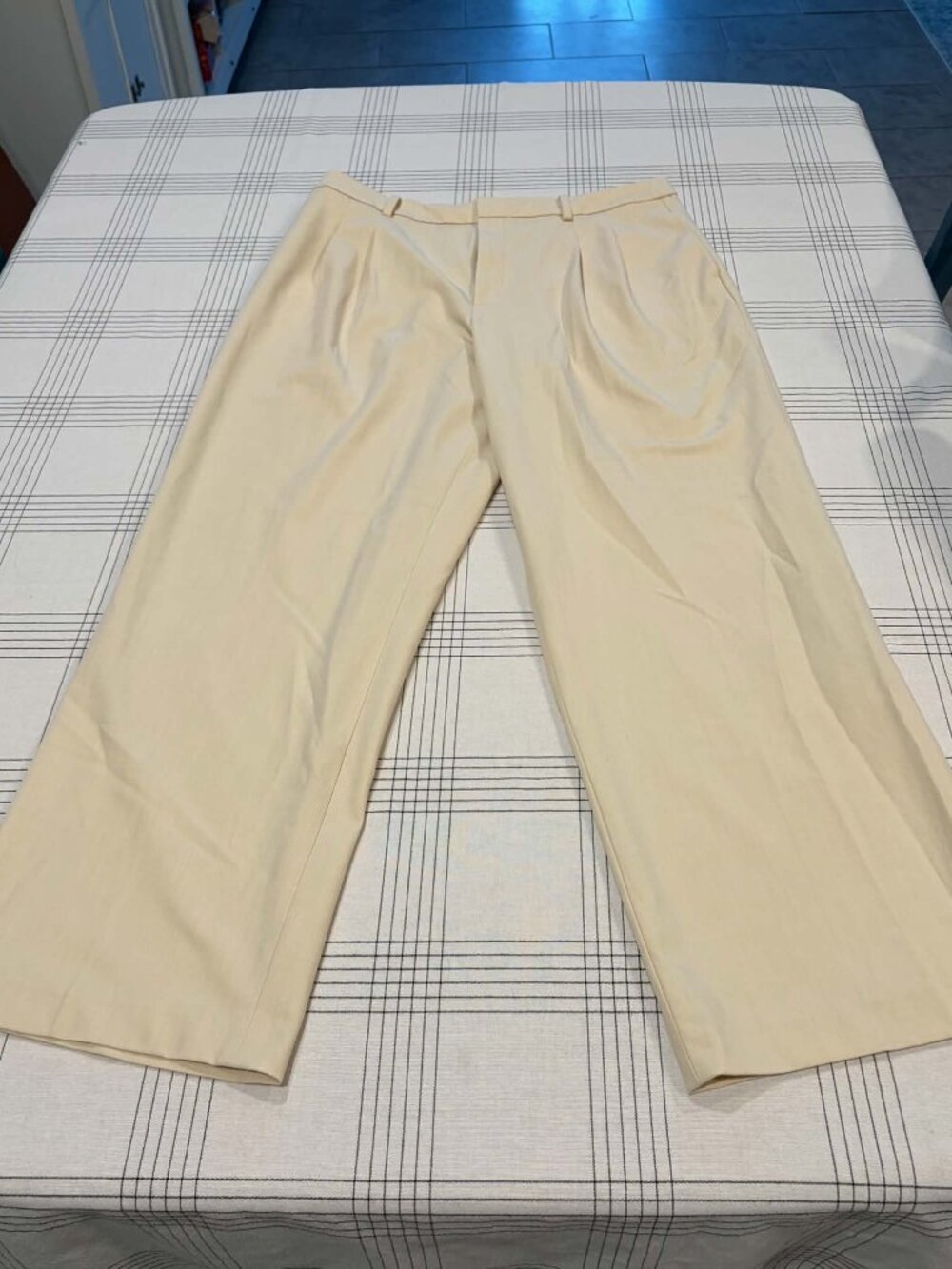 Uniqlo Pleated Wide Leg Pants High Rise Cream Off White XL